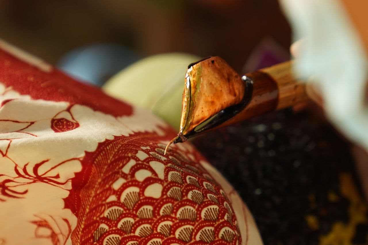 Ubud Workshop Classes 2026: Batik & Silver