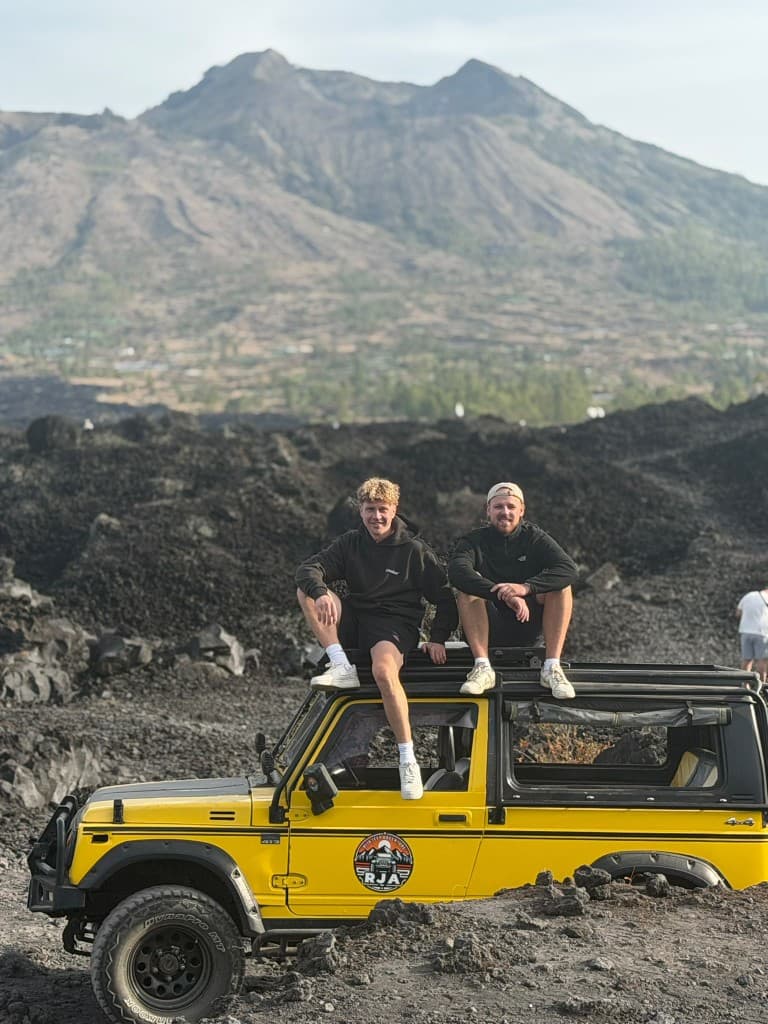Mount Batur Jeep Tour Reviews (2026): What Travelers Praise, What Goes Wrong, How to Pick
